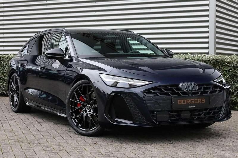 Blauw Nieuw 2025 Audi A6 Competition Stationwagen | € 104.950 - Afbeelding 1/4