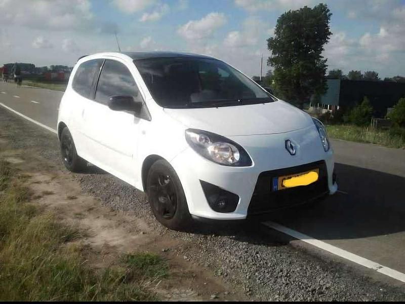 Occasion 2011 Renault Twingo Dynamique Hatchback | € 2.199 (Goede deal) - Afbeelding 1/3