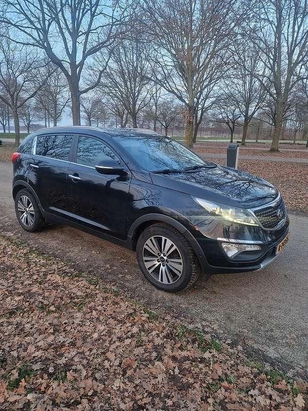 Zwart Occasion 2014 Kia Sportage SUV | € 12.900 (Eerlijke prijs) - Afbeelding 1/4