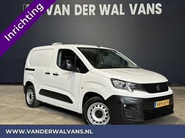 Wit Gebruikt 2022 Peugeot Partner MPV | € 10.900 (Eerlijke prijs) - Afbeelding 1/4