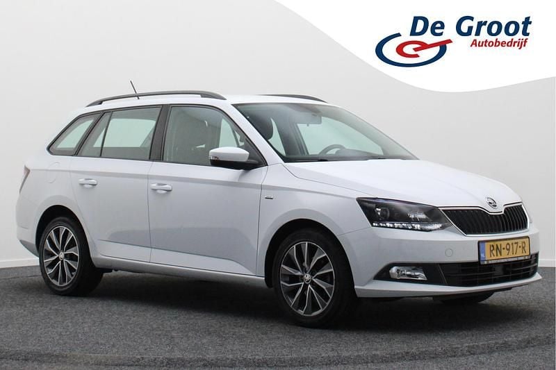 Wit Gebruikt 2018 Skoda Fabia Drive Hatchback | € 9.950 (Eerlijke prijs) - Afbeelding 1/4
