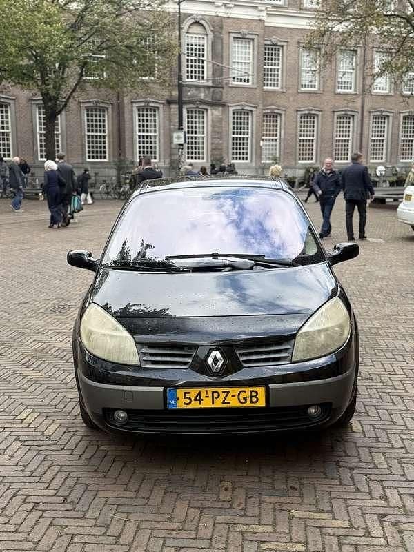 Gebruikt 2005 Renault Grand Scénic II Exception MPV | € 1.600 (Eerlijke prijs) - Afbeelding 1/4