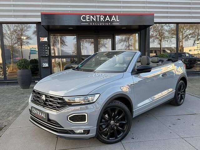 Grijs Occasion 2021 VW T-Roc Cabriolet R-line Cabriolet | € 29.850 (Eerlijke prijs) - Afbeelding 1/4