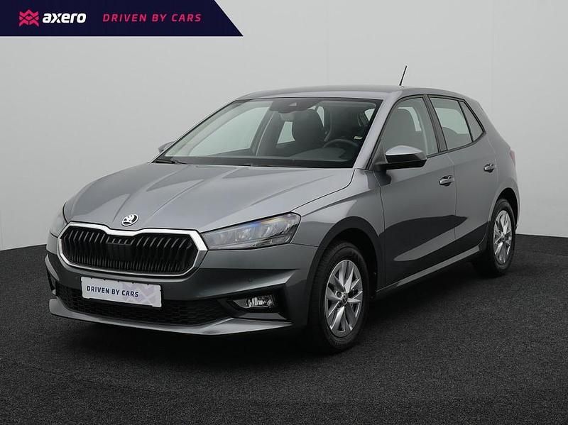 Grijs Gebruikt 2024 Skoda Fabia Selection SUV | € 27.450 - Afbeelding 1/4