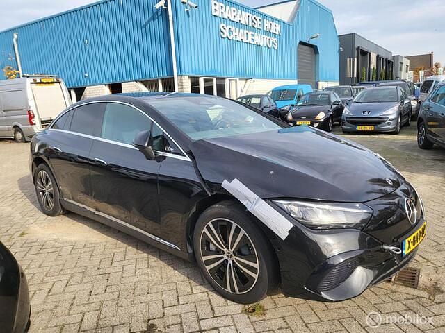 Zwart Occasion 2023 Mercedes EQE300 AMG line Sedan | € 21.850 - Afbeelding 1/4