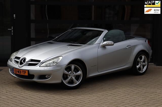 Grijs Gebruikt 2004 Mercedes SLK200 Cabriolet | € 9.795 (Eerlijke prijs) - Afbeelding 1/4