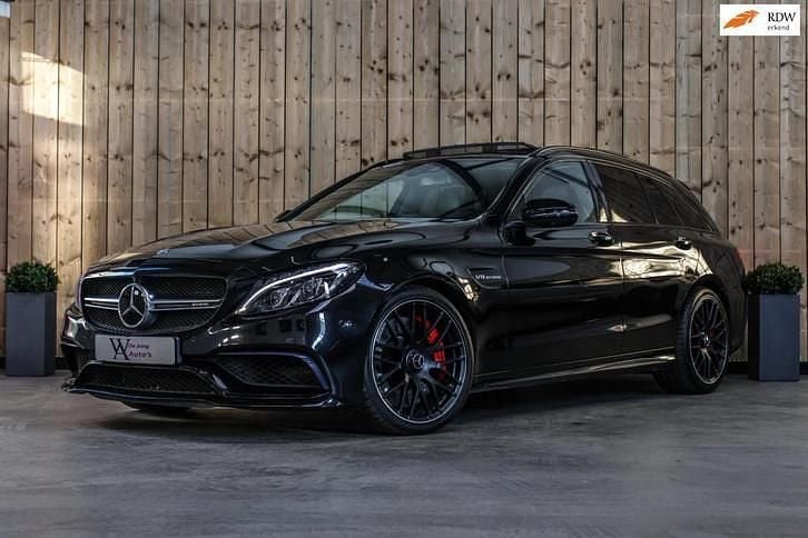 Zwart (metallic) Occasion 2017 Mercedes S63 AMG AMG Stationwagen | € 46.950 (Super prijs) - Afbeelding 1/4