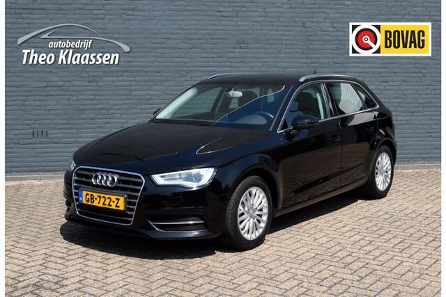 Zwart Gebruikt 2015 Audi A3 Sportback Ambiente Hatchback | € 17.750 (Iets duurder) - Afbeelding 1/4