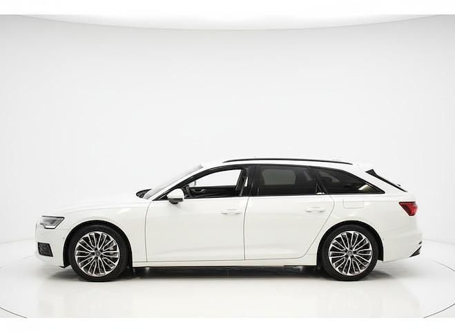 Occasion Audi A6 Business 301 PK (221 kW) 2021 Wit Stationwagen