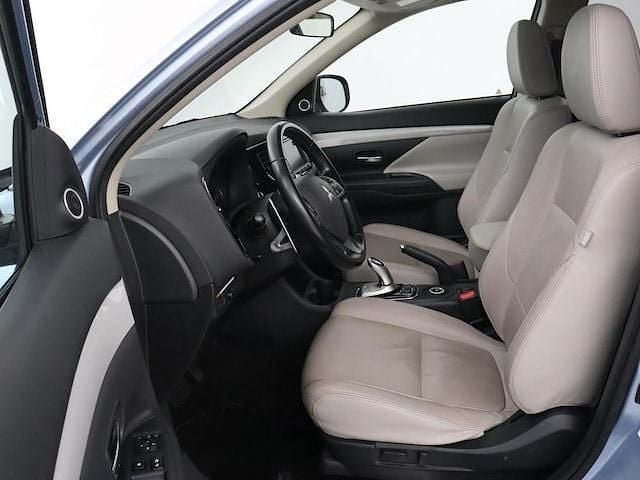 Occasion Mitsubishi Outlander P-HEV Instyle 121 PK (88 kW) 2013 Blauw SUV