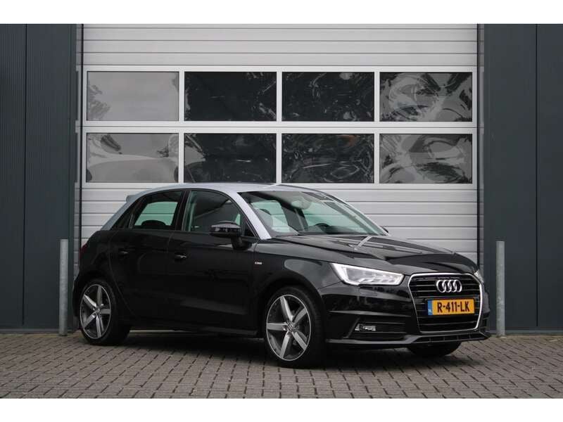 Zwart Gebruikt 2015 Audi A1 Sport Hatchback | € 11.950 (Eerlijke prijs) - Afbeelding 1/4