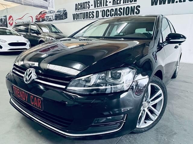 Zwart Gebruikt 2016 VW Golf Highline Sedan | € 13.900 (Eerlijke prijs) - Afbeelding 1/4