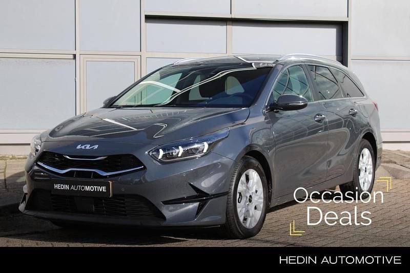 Grijs Occasion 2024 Kia Ceed Sportswagon Stationwagen | € 23.745 (Eerlijke prijs) - Afbeelding 1/3