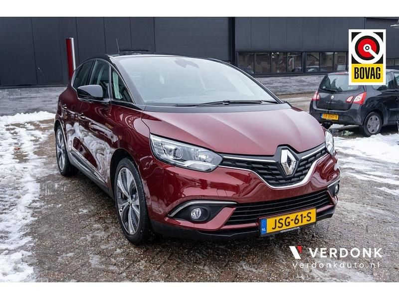 Rood Occasion 2017 Renault Scénic IV Intens MPV | € 14.450 (Eerlijke prijs) - Afbeelding 1/4