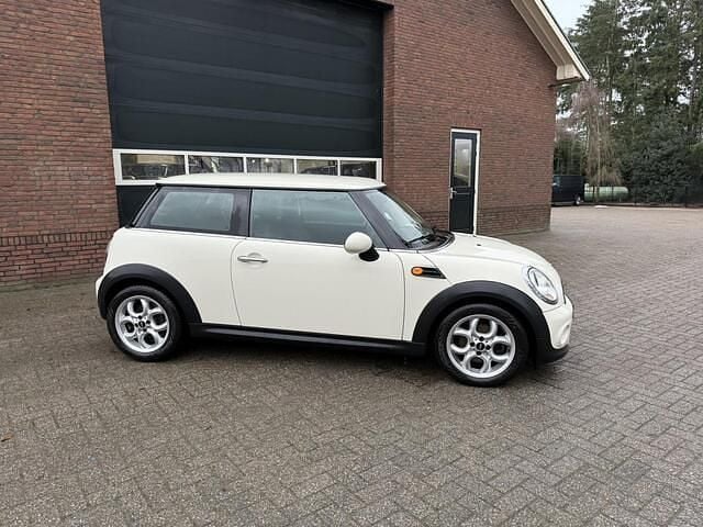 Occasion Mini ONE Pepper 75 PK (55 kW) 2013 Wit Hatchback