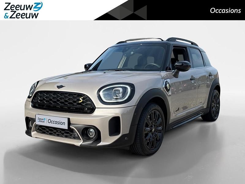 Grijs Occasion 2023 Mini Cooper S Countryman Untamed Edition SUV | € 34.435 (Eerlijke prijs) - Afbeelding 1/4