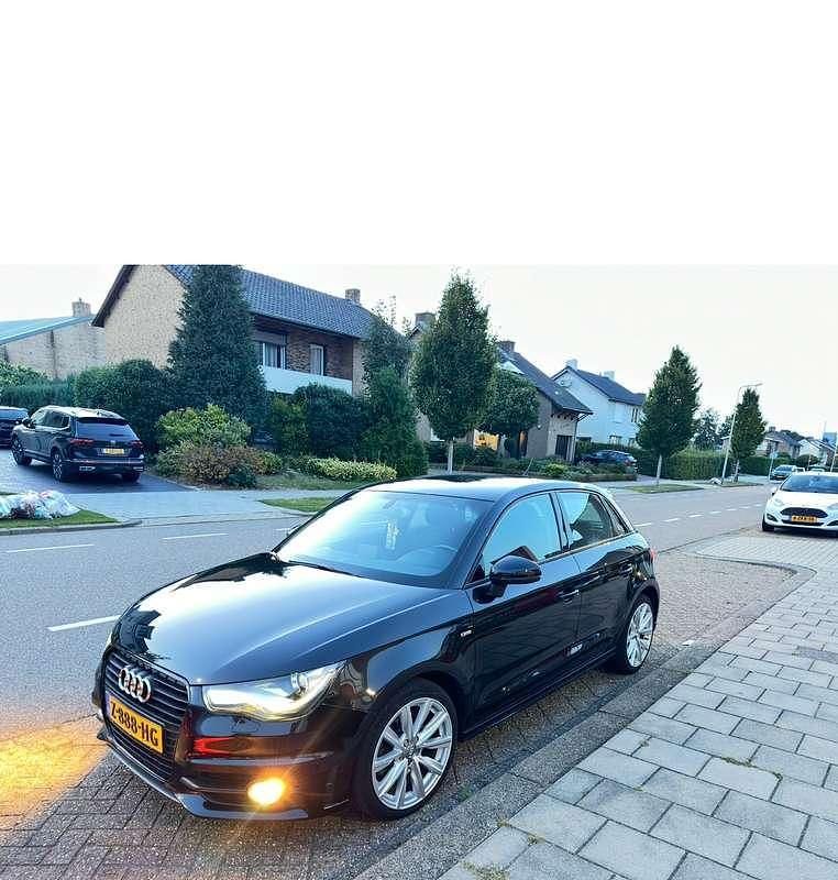 Zwart Gebruikt 2013 Audi A1 Proline Hatchback | € 12.500 (Iets duurder) - Afbeelding 1/4
