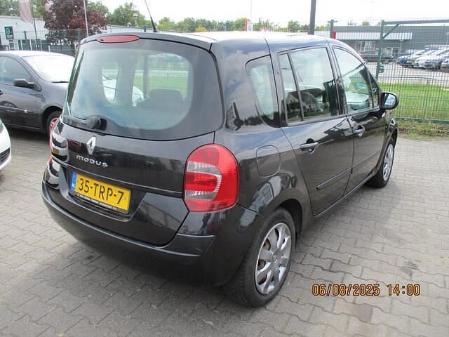 Occasion Renault Grand Modus Night&Day 103 PK (75 kW) 2012 Zwart MPV