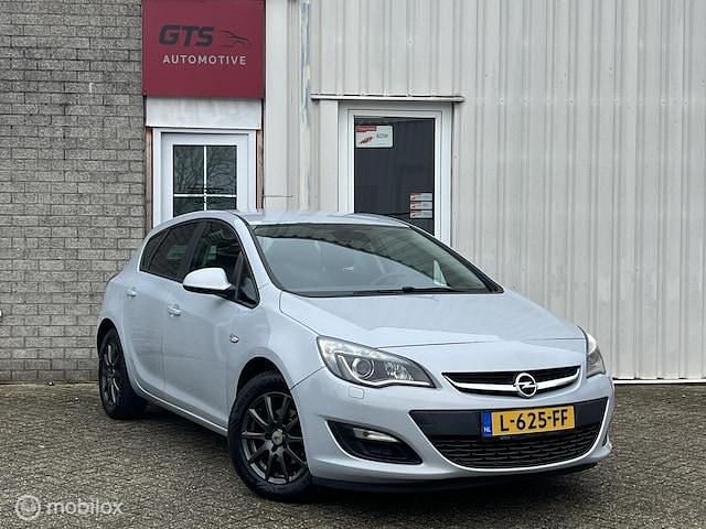 Occasion Opel Astra Sport 140 PK (102 kW) 2014 Grijs (metallic) Hatchback