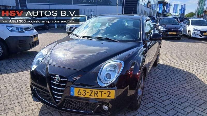 Zwart Gebruikt 2013 Alfa Romeo MiTo Distinctive Hatchback | € 4.750 (Goede deal) - Afbeelding 1/3