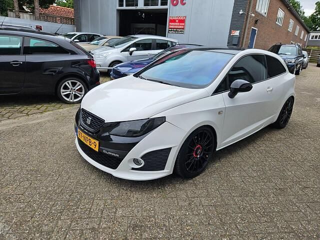 Wit Gebruikt 2010 Cupra Ibiza Hatchback | € 5.950 (Eerlijke prijs) - Afbeelding 1/4
