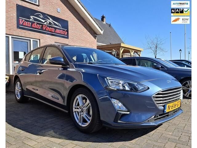 Blauw Gebruikt 2021 Ford Focus Business Edition Hatchback | € 14.800 (Super prijs) - Afbeelding 1/4