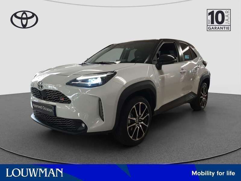 Wit Gebruikt 2023 Toyota Yaris Cross Sport SUV | € 33.445 (Duur) - Afbeelding 1/3