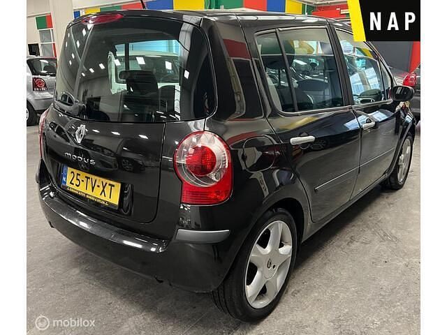 Occasion Renault Modus 112 PK (82 kW) 2007 Zwart MPV