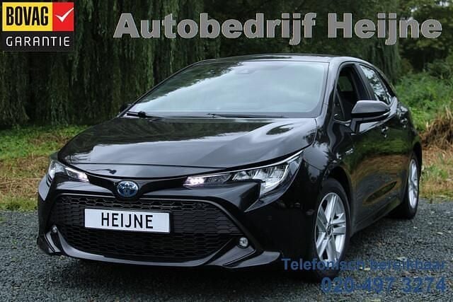 Zwart Gebruikt 2021 Toyota Corolla Hatchback | € 21.745 (Goede deal) - Afbeelding 1/4