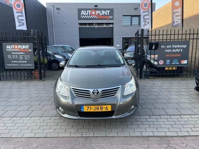 Occasion Toyota Avensis 147 PK (108 kW) 2009 Groen, metallic lak Sedan