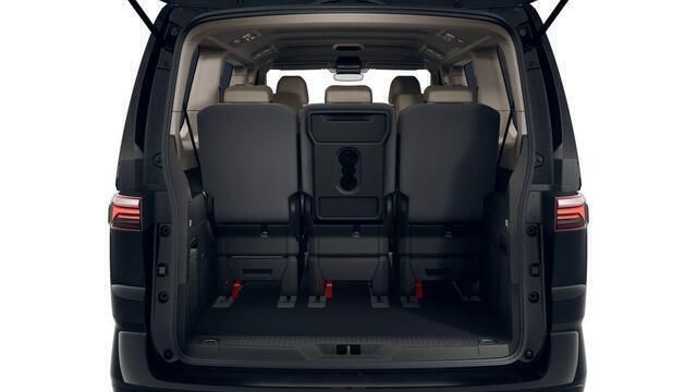 Nieuw VW Multivan Business 245 PK (180 kW) 2025 Zwart Van