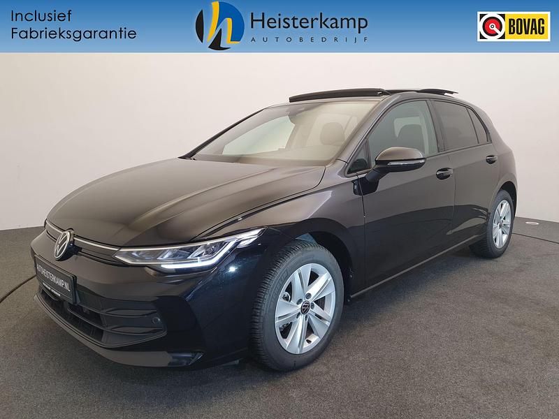 Zwart Occasion 2024 VW Golf VIII Edition Hatchback | € 33.450 (Eerlijke prijs) - Afbeelding 1/4