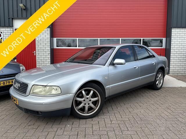 Grijs Gebruikt 1999 Audi A8 Exclusive Sedan | € 5.888 - Afbeelding 1/4
