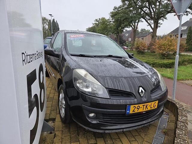 Occasion Renault Clio II Exception 75 PK (55 kW) 2006 Zwart Hatchback