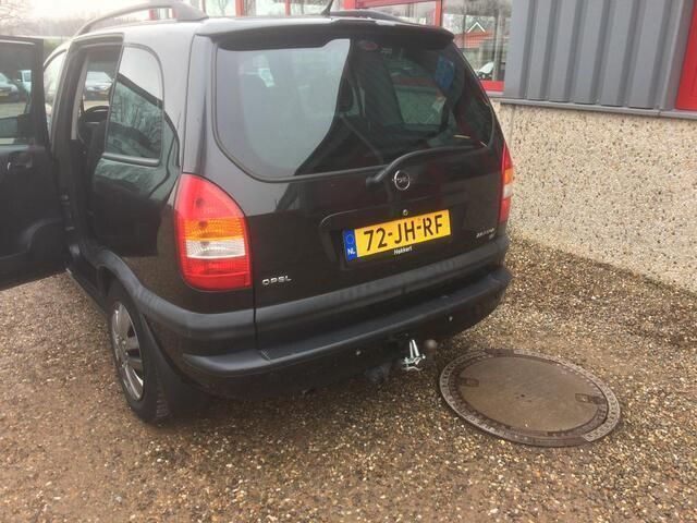 Occasion Opel Zafira 125 PK (91 kW) 2002 Zwart MPV