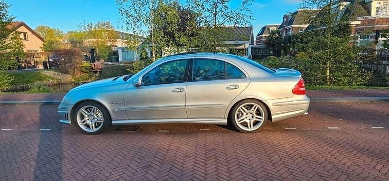Occasion Mercedes E55 AMG AMG 476 PK (350 kW) 2003 Zilver Sedan