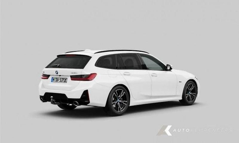 Occasion BMW 330e M Sport 292 PK (214 kW) 2022 Wit Stationwagen