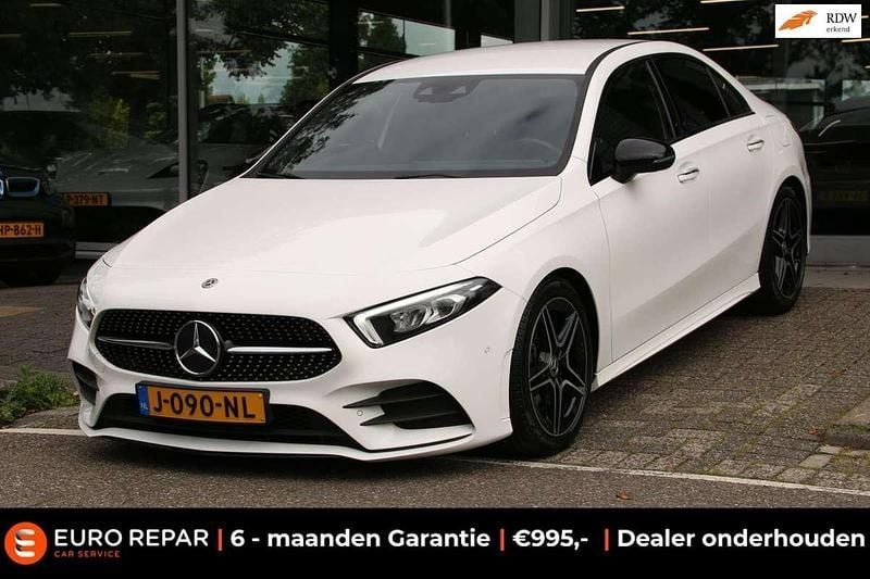 Wit Gebruikt 2020 Mercedes A220 Premium Sedan | € 27.995 (Eerlijke prijs) - Afbeelding 1/4