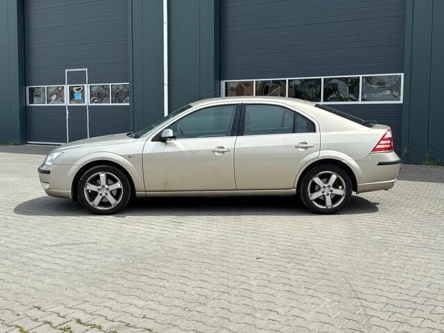 Afbeelding 2/4