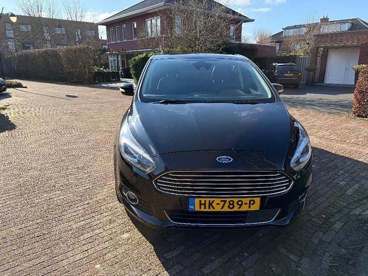 Occasion Ford S-MAX S 241 PK (177 kW) 2015 Zwart MPV
