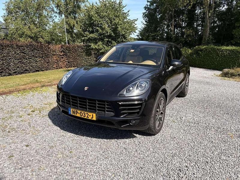 Gebruikt 2015 Porsche Macan S SUV | € 35.525 (Duur) - Afbeelding 1/4