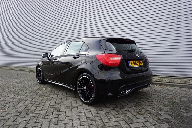 Occasion Mercedes A250 211 PK (155 kW) 2013 Hatchback Hatchback