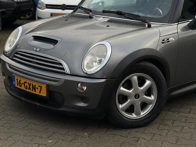 Occasion Mini Cooper S 163 PK (119 kW) 2003 Grijs Hatchback