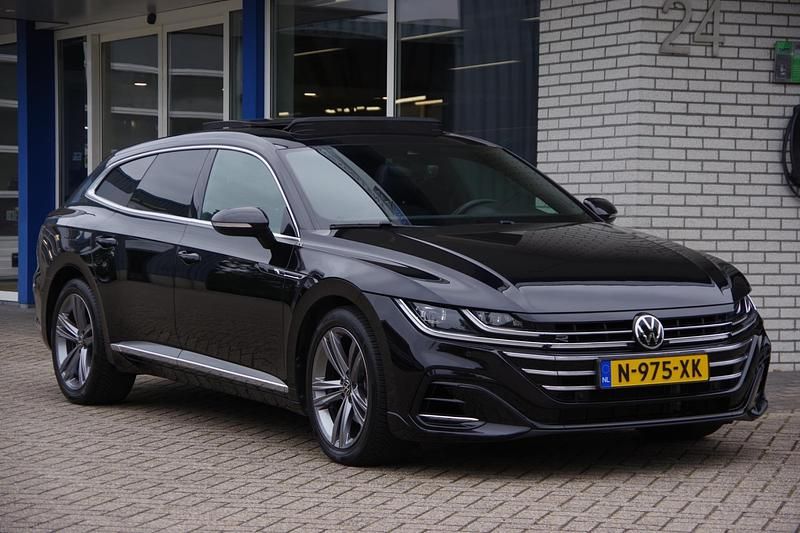 Occasion VW Arteon R-line 191 PK (140 kW) 2022 Zwart Stationwagen