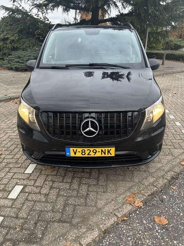 Occasion Mercedes Vito 114 PK (83 kW) 2019 Zwart Van