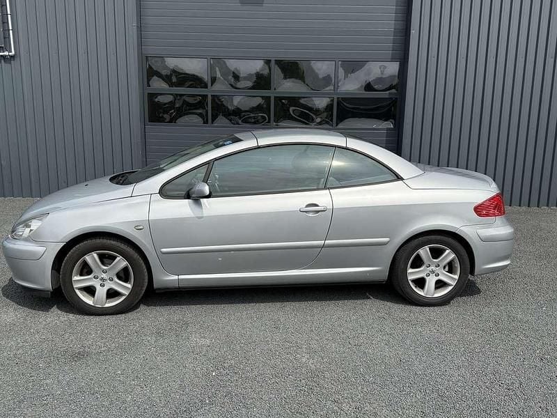 Occasion Peugeot 307 CC 136 PK (100 kW) 2004 Grijs Cabriolet