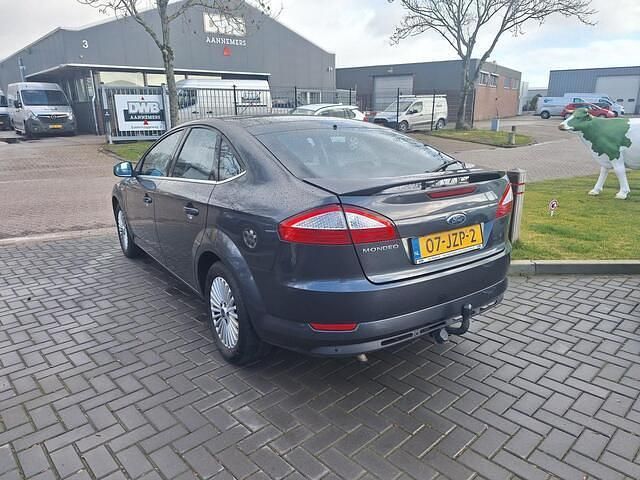 Occasion Ford Mondeo Limited 146 PK (107 kW) 2009 Grijs Hatchback
