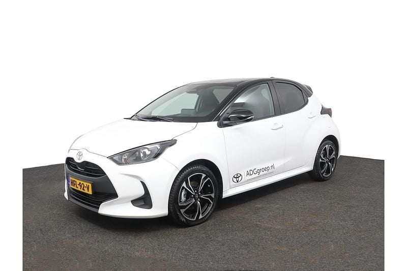 Wit Gebruikt 2025 Toyota Yaris Hybrid Edition Hatchback | € 24.950 (Goede deal) - Afbeelding 1/1