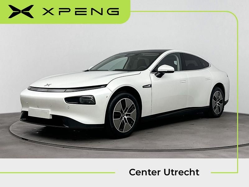 Wit Gebruikt 2025 XPENG P7 RWD Long Range Sedan | € 44.950 - Afbeelding 1/4