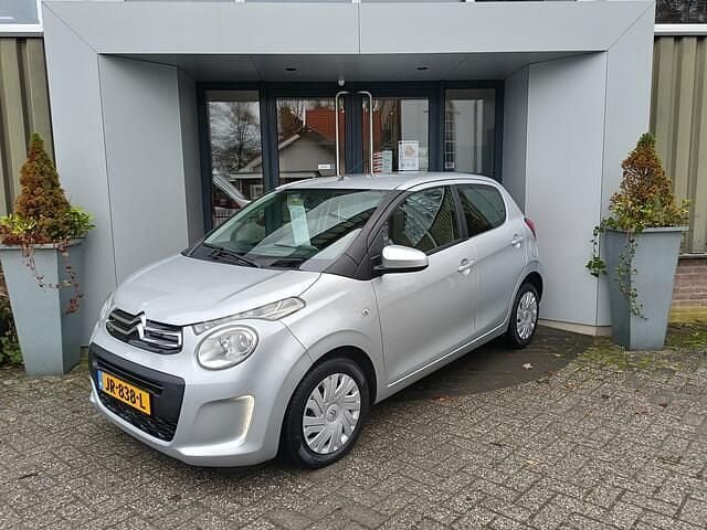 Grijs Gebruikt 2016 Citroën C1 SELECTION Hatchback | € 5.745 (Eerlijke prijs) - Afbeelding 1/4